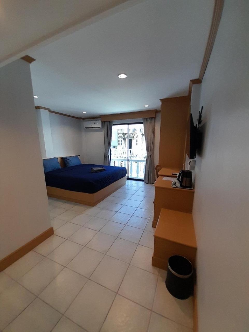 Auberge de jeunesse Jb House Patong Extérieur photo
