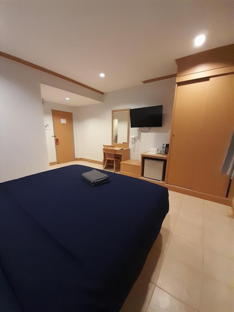Auberge de jeunesse Jb House Patong Extérieur photo