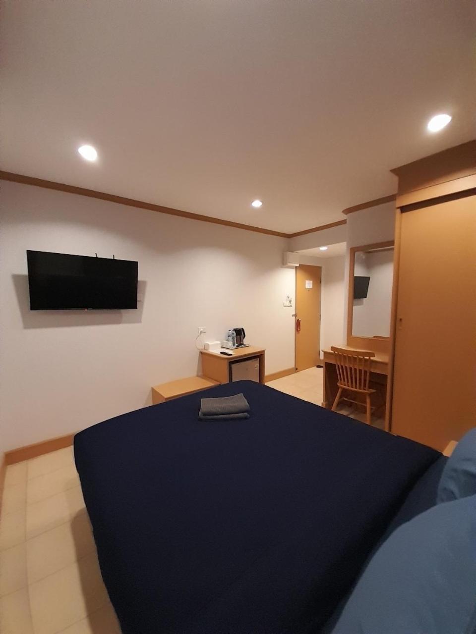 Auberge de jeunesse Jb House Patong Extérieur photo