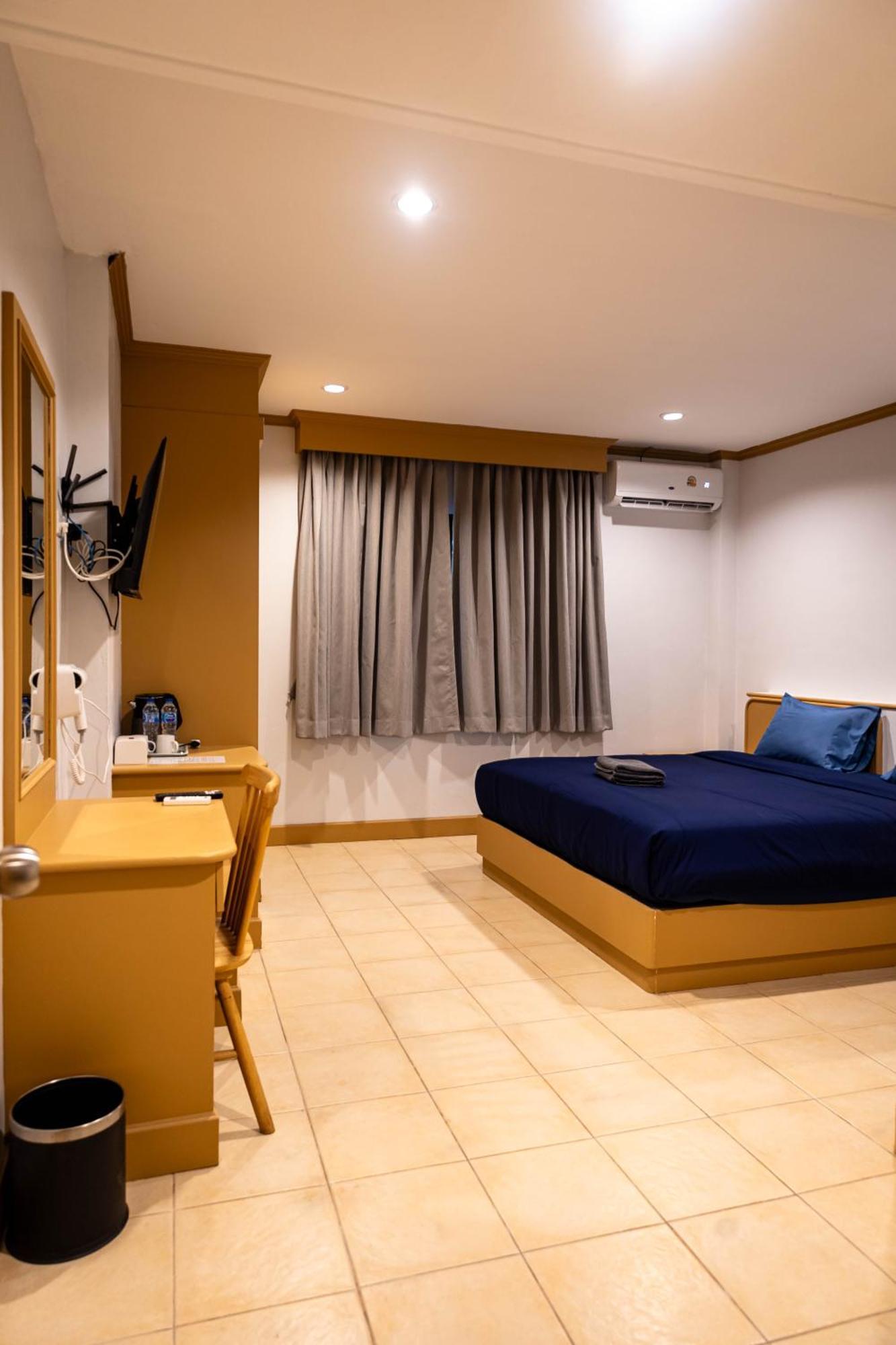 Auberge de jeunesse Jb House Patong Extérieur photo