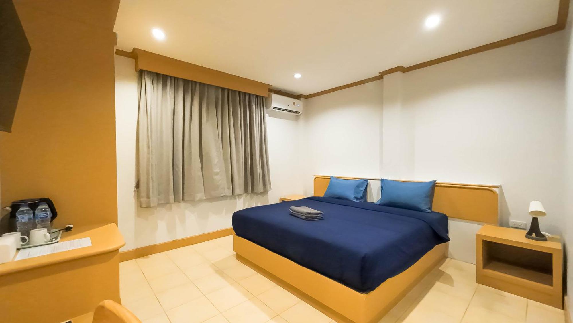 Auberge de jeunesse Jb House Patong Extérieur photo