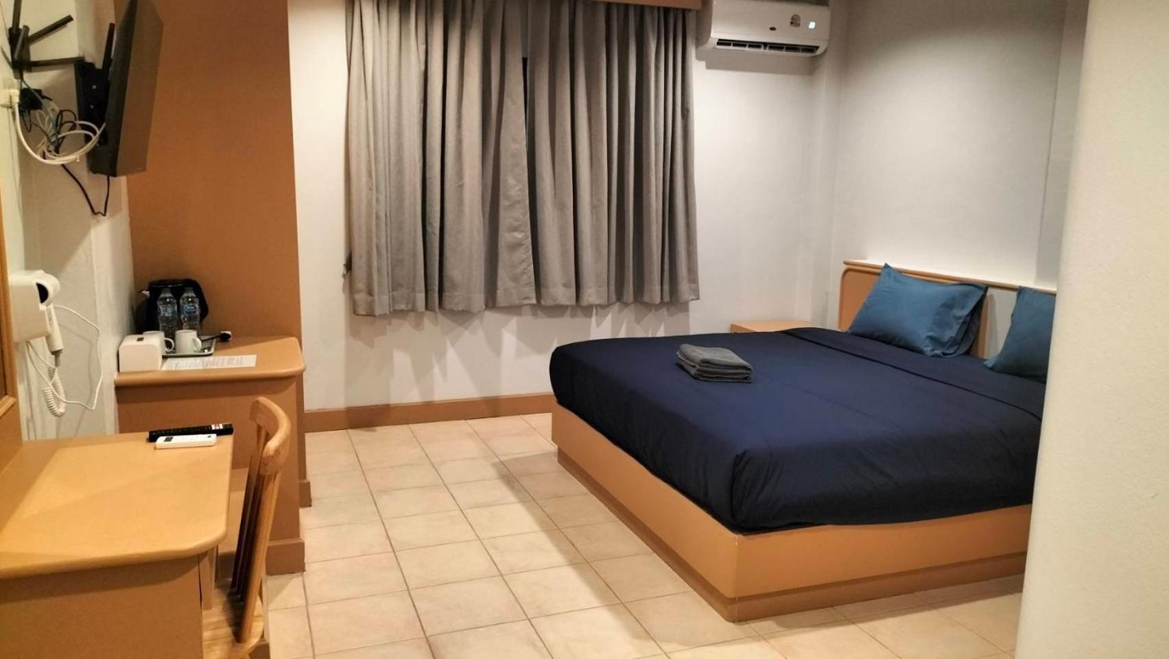 Auberge de jeunesse Jb House Patong Extérieur photo